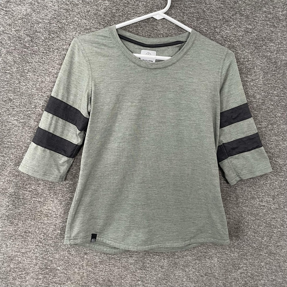 Flylow Hawkins Shirt Women Small Green 3/4 Sleeve Crew Neck Striped Athletic Top